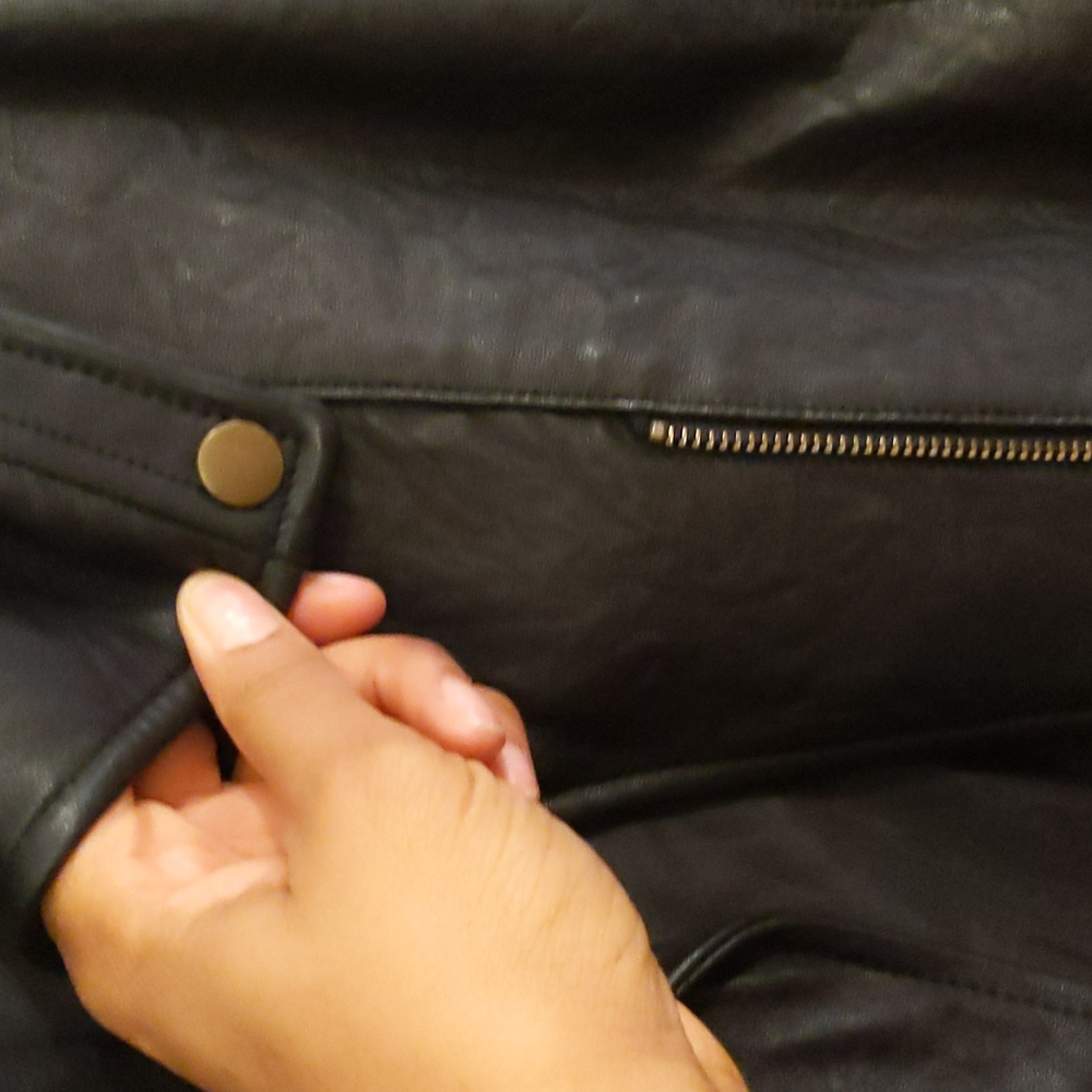 Black 100% Genuine Leather Moto Jacket, Black sz Sm - Picture 6 of 7